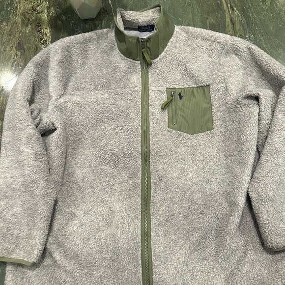 Full size hybrid Polo Ralph Lauren Sherpa fleece jacket - like new. - Picture 3 of 5